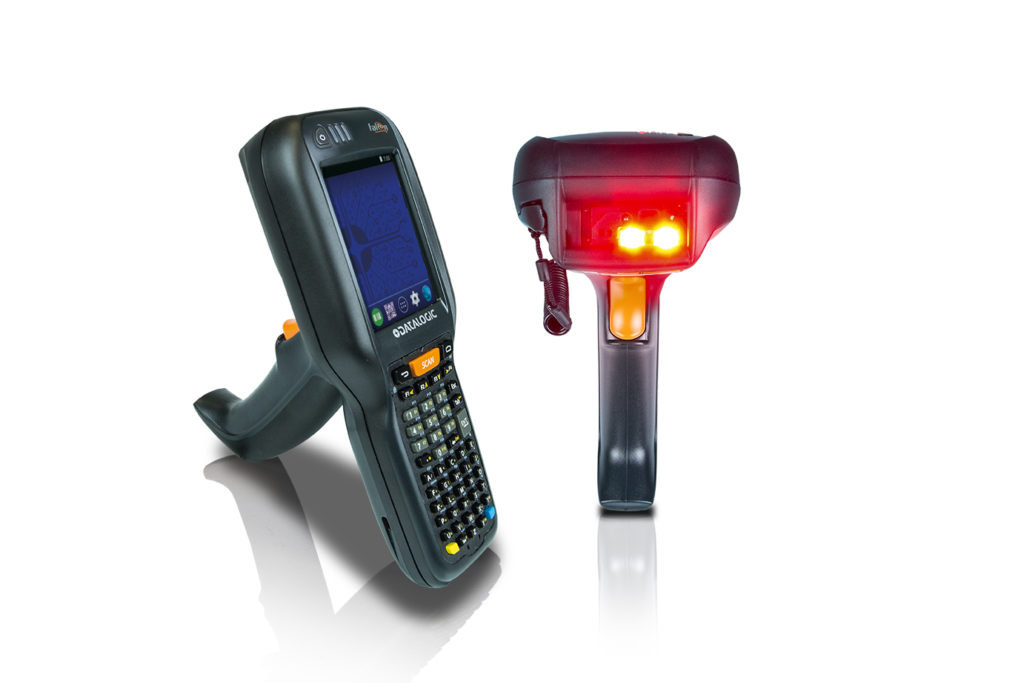 FalconX4_AR_couple_Light_72